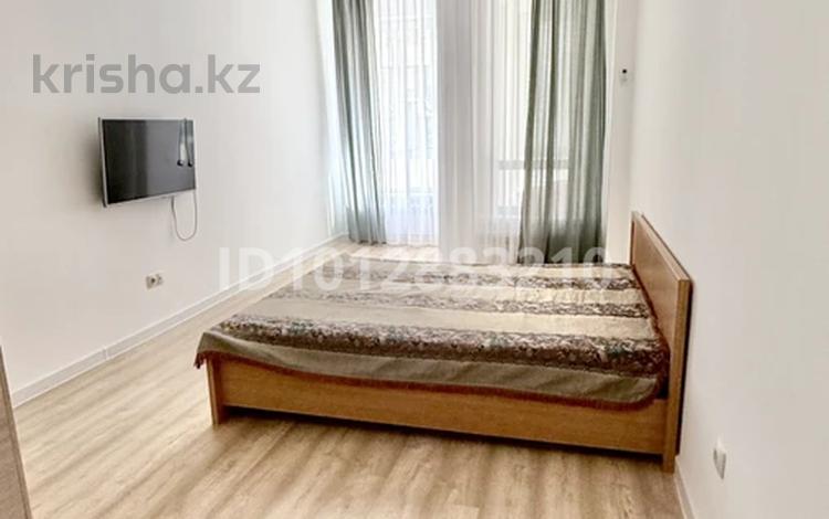 1-комнатная квартира · 44 м² · 1/7 этаж, Кабанбай батыра 60/16 за 250 000 ₸ в Астане, Есильский р-н — фото 2