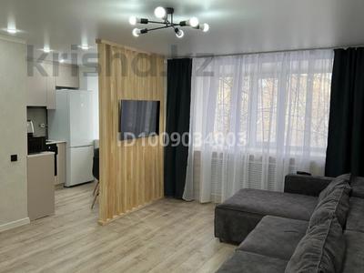 1-комнатная квартира · 40 м² · 3/5 этаж, мкр Юго-Восток, Алиханова за 15 000 ₸ в Караганде, Казыбек би р-н