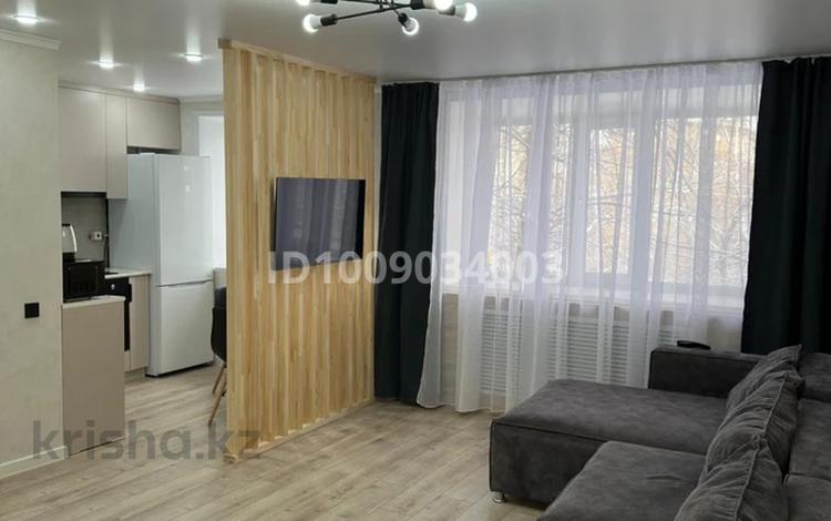 1-комнатная квартира · 40 м² · 3/5 этаж, мкр Юго-Восток, Алиханова за 15 000 ₸ в Караганде, Казыбек би р-н — фото 35
