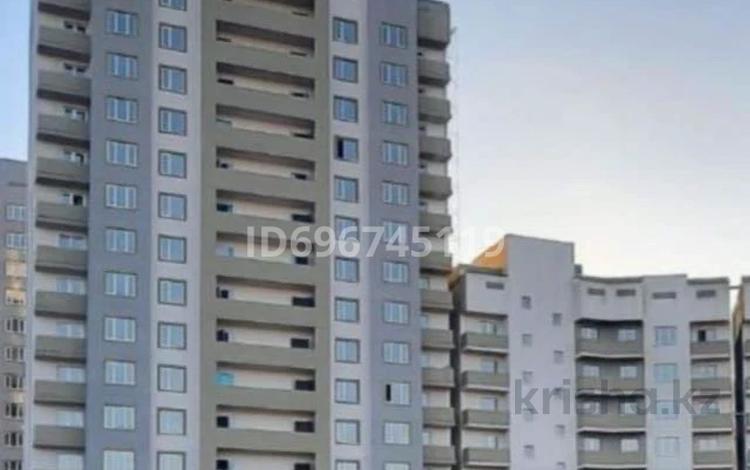 3-комнатная квартира, 70 м², 6/9 этаж, 9-й микрорайон, 9-й микрорайон