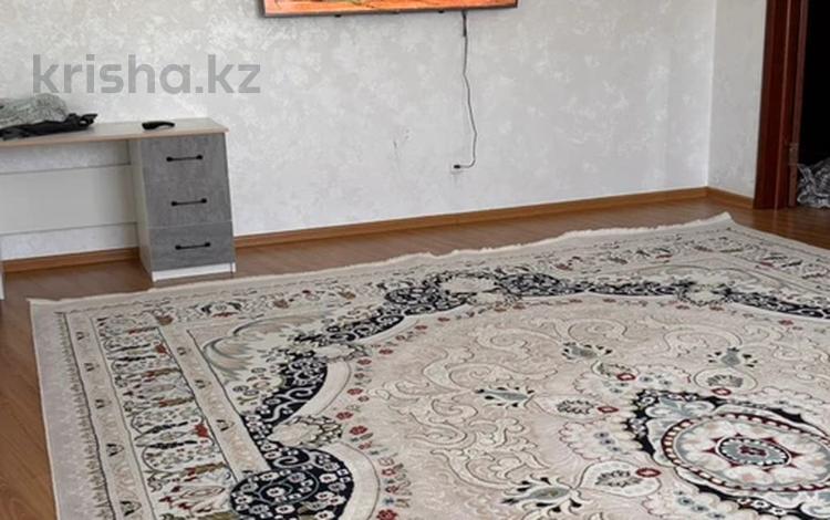 2-бөлмелі пәтер · 83 м² · 4/5 қабат, мкр. Алтын орда 36 к 1 — Молдагулова, бағасы: 210 000 ₸ в Актобе — фото 2