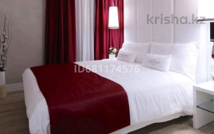 2-комнатная квартира · 80 м² · 3/5 этаж, Аскарова за 10 000 ₸ в Шымкенте, Аль-Фарабийский р-н — фото 8