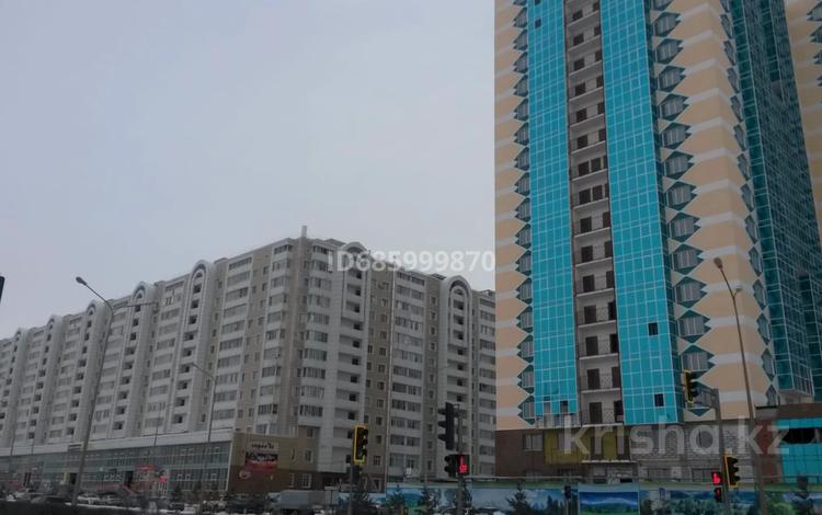 2-бөлмелі пәтер, 75 м², 4/12 қабат, Кошкарбаева 34 — Кошкарбаева, бағасы: 29 млн 〒 в Астане, Алматы р-н — фото 2