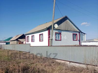 Отдельный дом · 3 комнаты · 80 м² · 10 сот., Казыналы 10а — Магазин Южный за 10 млн ₸ в Щучинске