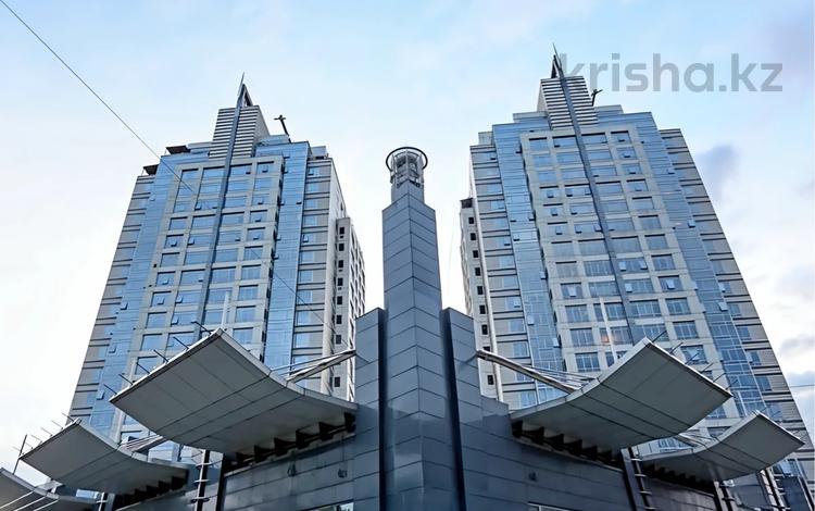 4-бөлмелі пәтер · 160 м² · 14/22 қабат, Бухар жырау 27/5, бағасы: 180 млн ₸ в Алматы, Бостандыкский р-н — фото 12