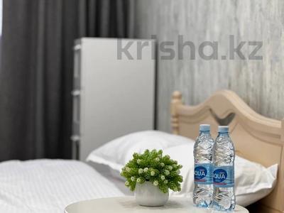 1-комнатная квартира · 57 м² · 5/5 этаж, Желтоксан 1/6 — Лазурный за 18 000 ₸ в Уральске