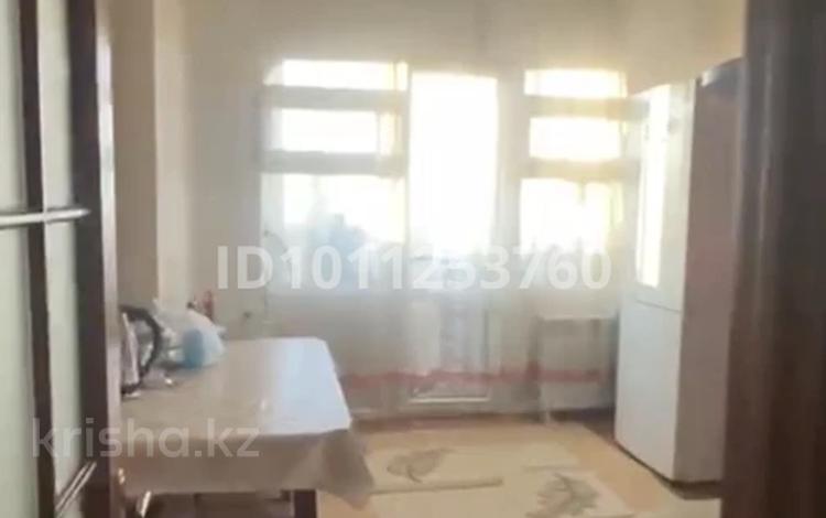 2-бөлмелі пәтер · 60 м² · 8/9 қабат, мкр Жетысу-2 55, бағасы: 50 млн ₸ в Алматы, Ауэзовский р-н — фото 2