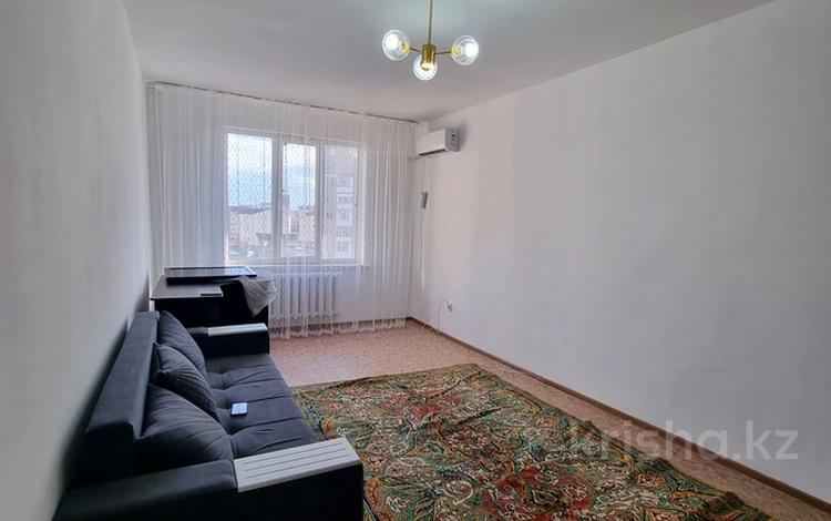 1-комнатная квартира, 40 м², 6/7 этаж помесячно, Көктем 18