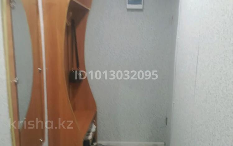 2-бөлмелі пәтер · 46 м² · 2/2 қабат, Микрорайон — Музыкальной школы, бағасы: 6 млн ₸ в  — фото 2