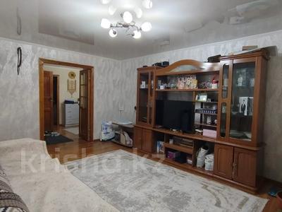 3-комнатная квартира · 61.8 м² · 1/5 этаж, Иртышская 27 за 25.9 млн 〒 в Семее