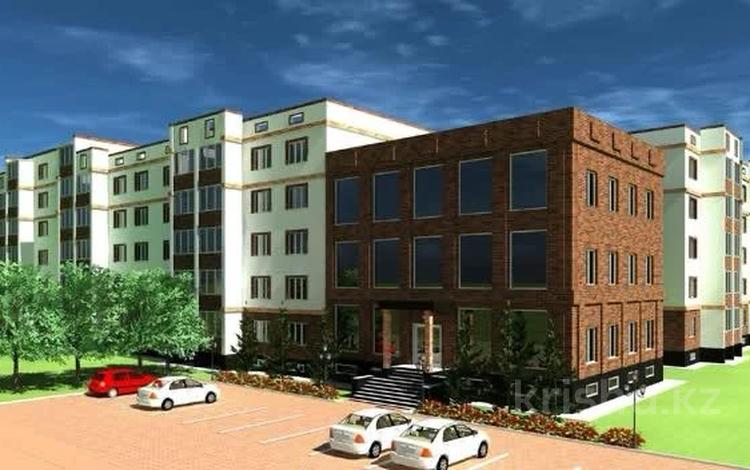 1-комнатная квартира · 46.7 м² · 4/5 этаж, мкр. Алтын орда 1г за 10 млн ₸ в Актобе — фото 3