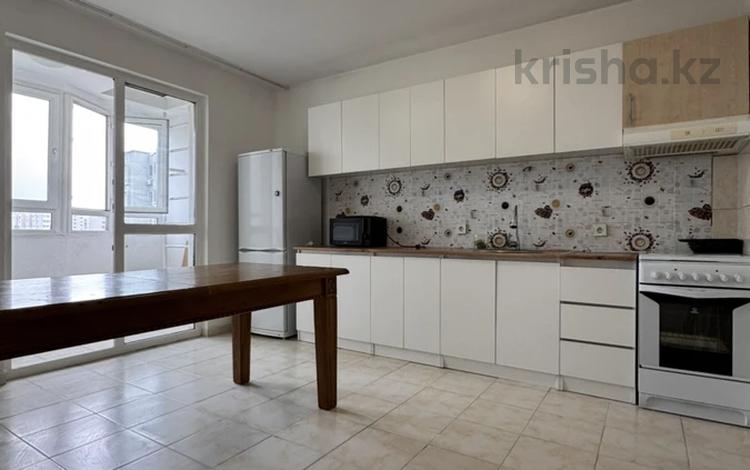 3-комнатная квартира · 89 м² · 7/9 этаж, мкр Аккент 24 за 42 млн ₸ в Алматы, Алатауский р-н — фото 2