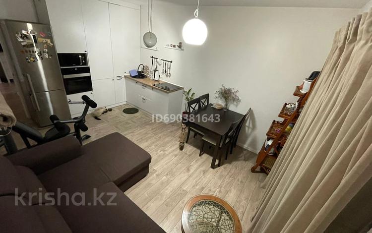 2-комнатная квартира, 84 м², 16/17 этаж, Отырар 2/1