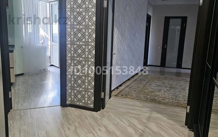 3-комнатная квартира · 95 м² · 8/10 этаж, Алихан Бокейхан 10 — Керей жанибек за 450 000 ₸ в Астане, Есильский р-н — фото 2