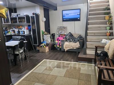 Отдельный дом · 3 комнаты · 80.6 м² · 10 сот., Леваневского — Алтайская за 18 млн 〒 в Усть-Каменогорске