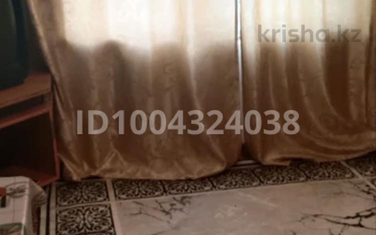 1-бөлмелі пәтер · 12 м² · 7/9 қабат, Самал — Сити центр, бағасы: 3.2 млн ₸ в Уральске, мкр Школьник — фото 2