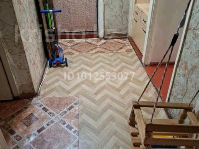 3-комнатная квартира · 70 м² · 4/5 этаж, мкр Талас 23 — парк школа садик магазин астановка басеин зер булактихи харошы район . за 14.5 млн ₸ в Таразе