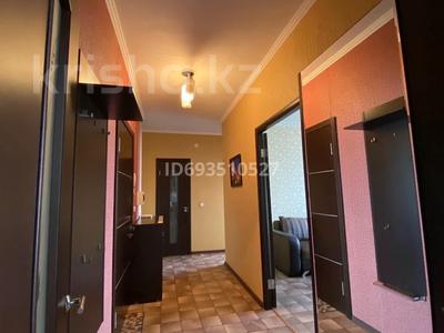 2-бөлмелі пәтер, 70 м², 10/10 қабат тәулігіне, мкр Юго-Восток, Шахтеров, бағасы: 15 000 〒 в Караганде, Казыбек би р-н