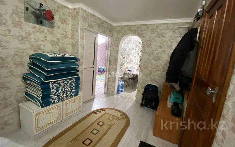 2-бөлмелі пәтер · 59 м² · 2/3 қабат, мкр Жилгородок, Чернышевского 4, бағасы: 13 млн ₸ в Актобе — фото 2