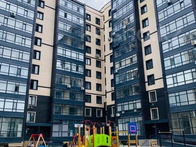 Продажа квартир в Западно-Казахстанской обл.: 1-комнатная квартира · 50 м² · 10/10 этаж, Курмангазы 79 за 24 млн 〒 1-комнатная квартира · 50 м² · 10/10 этаж, Курмангазы 79 за 24 млн 〒 в Уральске, мкр Школьник