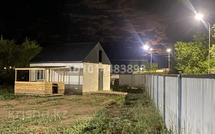 Дом · 2 комнаты · 30 м², Сенкибай Батыр 4 за 7 000 ₸ в Каркаралинске — фото 3