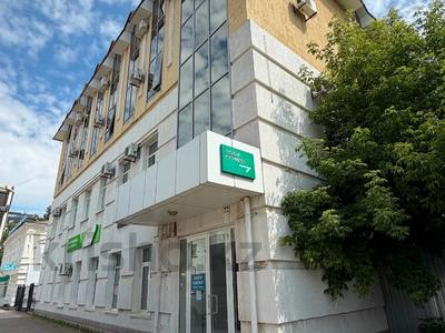 Еркін, кеңселер, білім орталықтары · 880 м², бағасы: 265 млн ₸ в Уральске