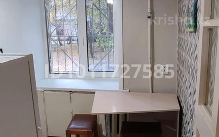 1-бөлмелі пәтер · 31 м² · 1/5 қабат, Кайсенова 32, бағасы: 14 млн ₸ в Усть-Каменогорске — фото 2
