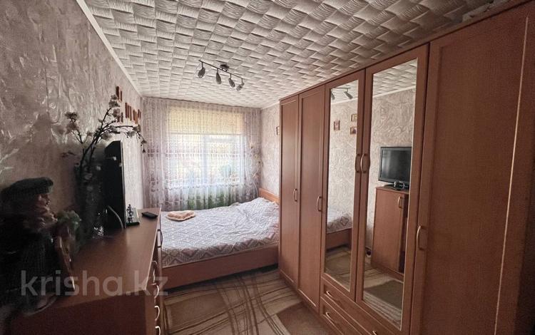 2-комнатная квартира, 42.5 м², 2/3 этаж, Горняков 21 за 8.5 млн 〒 в Рудном — фото 7
