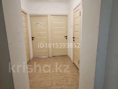 2-бөлмелі пәтер · 59 м² · 1/5 қабат, 8-ш/а. 19, бағасы: 14.5 млн ₸ в Актау, 8-й мкр