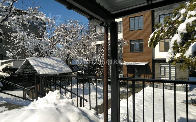 1-бөлмелі пәтер · 32 м² · 1/3 қабат, мкр Ерменсай, Зелёная ул., бағасы: 33 млн ₸ в Алматы, Бостандыкский р-н — фото 2