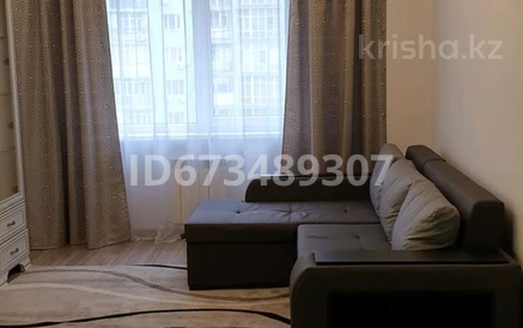 2-комнатная квартира · 54 м² · 4/12 этаж, Кабанбай Батыра — Байзакова за 370 000 ₸ в Алматы, Алмалинский р-н — фото 2