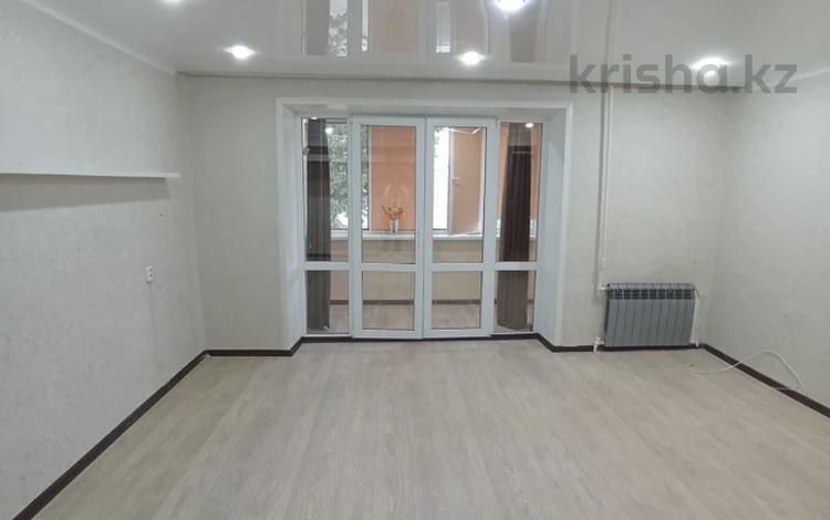 1-бөлмелі пәтер · 36.2 м² · 3/5 қабат, Абу Бакира Кердери, бағасы: 13.6 млн ₸ в Уральске — фото 2