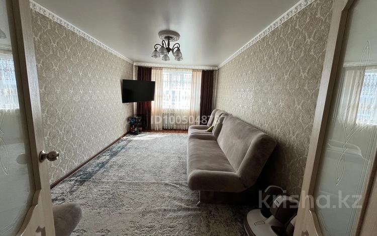 3-комнатная квартира · 68 м² · 9/9 этаж, Майкудук, Мкр Восток-1 за 17 млн ₸ в Караганде, Алихана Бокейханова р-н — фото 2