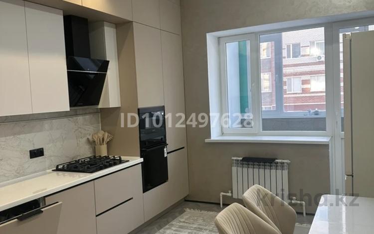 3-бөлмелі пәтер · 94 м² · 2/5 қабат, микрорайон Алтын Орда, бағасы: 42 млн ₸ в Актобе — фото 2