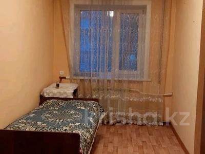 3-комнатная квартира, 58 м², 4/4 этаж, Ауэзова 173 за 14.4 млн 〒 в Петропавловске