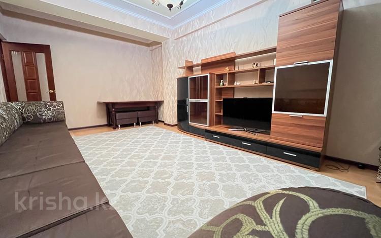 2-бөлмелі пәтер · 75 м², мкр Сары Арка, Крупская 24 д — Возле университета, бағасы: 15 000 〒 в Атырау — фото 2