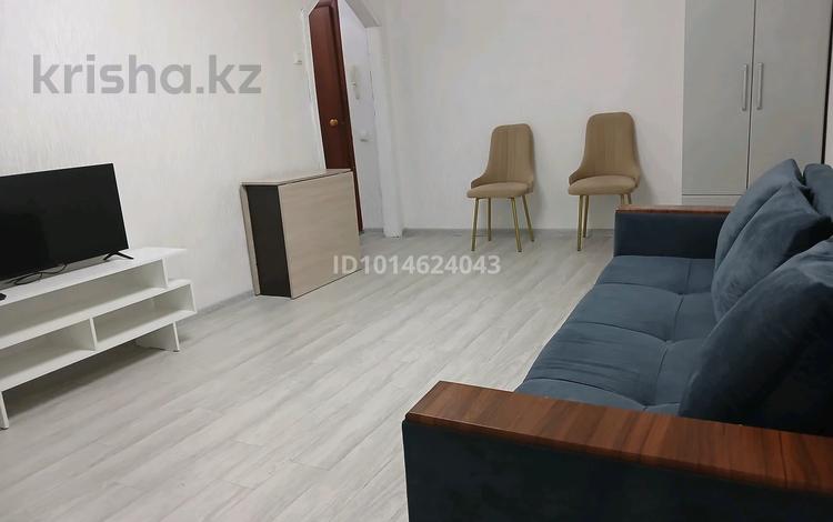 1-комнатная квартира · 32 м² · 3/5 этаж, Таульсыздык 4/1 за 180 000 ₸ в Астане, Алматы р-н — фото 2