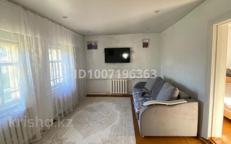 Жеке үй · 3 бөлме · 34.8 м² · 30 жүзд., Село байконыс, ул, тауелсыздык 61, бағасы: 3 млн ₸ в  — фото 2