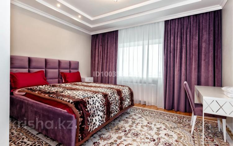 3-комнатная квартира · 130 м² · 40/42 этаж, мкр Комсомольский, Достык 5 за 25 000 ₸ в Астане, Есильский р-н — фото 2