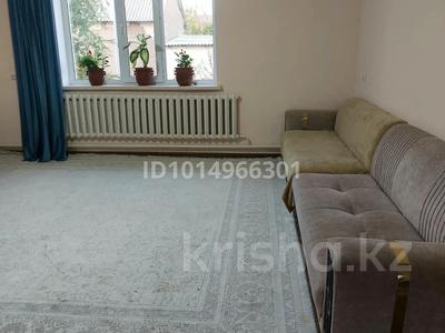 Жеке үй · 4 бөлме · 100 м² · 5 жүзд., Туран 14 — Асанбай район, бағасы: 120 000 ₸ в Туркестане