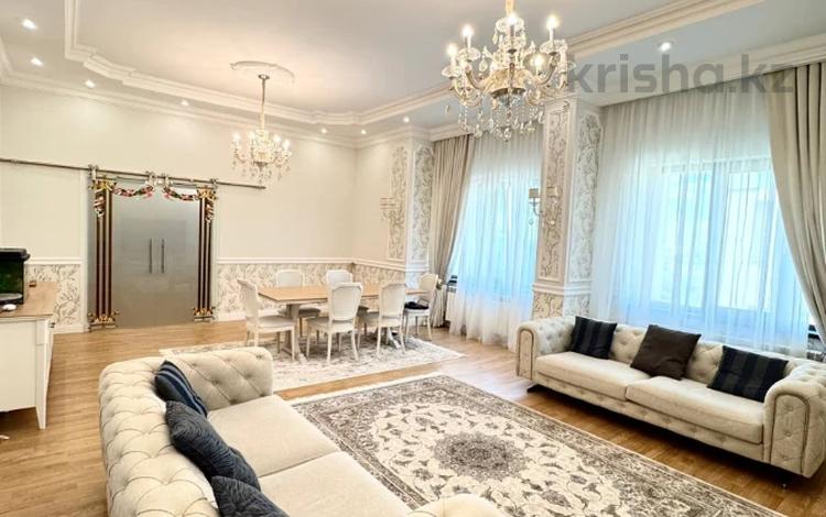 4-комнатная квартира · 210 м² · 6/7 этаж, Кабанбай Батыра 13 за ~ 135 млн ₸ в Астане, Нура р-н — фото 2