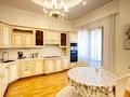 4-комнатная квартира · 210 м² · 6/7 этаж, Кабанбай Батыра 13 за ~ 135 млн ₸ в Астане, Нура р-н — фото 10