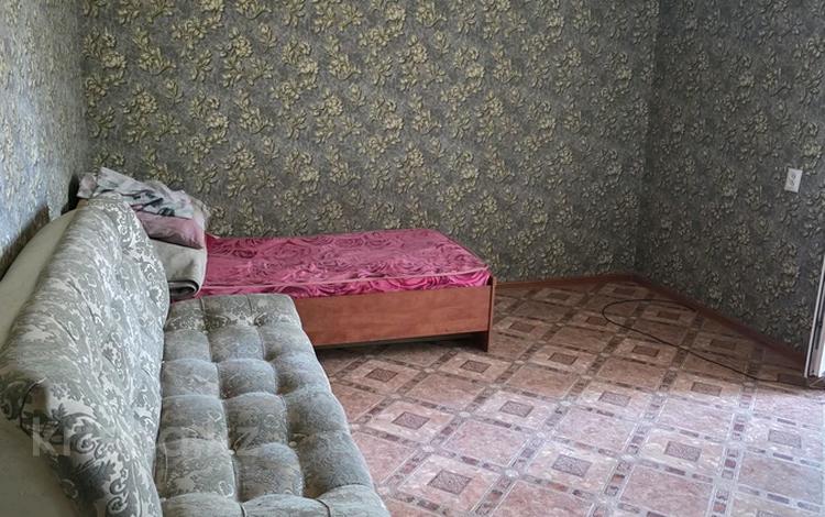 1-комнатная квартира · 35 м² · 2/5 этаж, 3микр 10 за 130 000 ₸ в Конаеве — фото 2