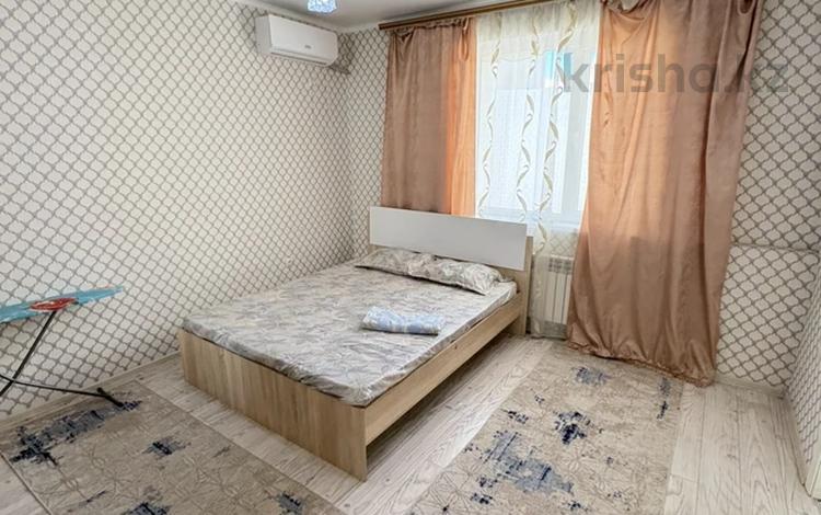 1-бөлмелі пәтер · 32 м² · 6/6 қабат, 17-ш/а. 90, бағасы: 7 500 ₸ в Актау, 17-й мкр — фото 10