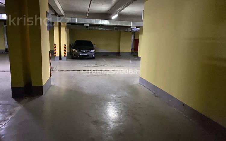 Паркинг • 18 м² • Сауран — Керей Жанибек хандар за 15 000 〒 в Астане, Есильский р-н — фото 2