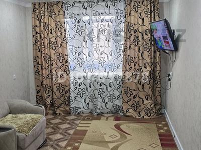 2-комнатная квартира · 45 м² · 4/5 этаж, Майкудук, Майкудук, 17й микрорайон 35 за 160 000 ₸ в Караганде, Алихана Бокейханова р-н
