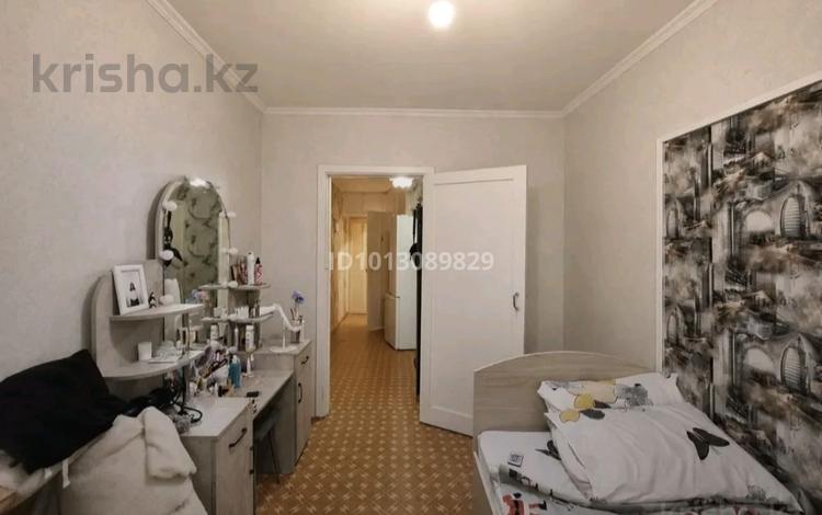 3-бөлмелі пәтер · 61.1 м² · 1/5 қабат, Абая 84/2 — Церковь, бағасы: 11 млн ₸ в Темиртау — фото 2
