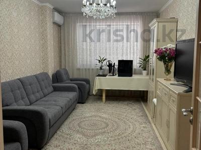 Продажа квартир в Шымкенте: 2-комнатная квартира · 62 м² · 7/7 этаж, Толеметова за 27 млн 〒 2-комнатная квартира · 62 м² · 7/7 этаж, Толеметова за 27 млн 〒 в Шымкенте, Каратауский р-н