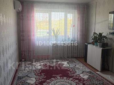 2-комнатная квартира · 50 м² · 3/5 этаж, нышанов 3 — Нышанов көшесі 3 үй Сәкен мектеп жанында за 12 млн 〒 в Туркестане