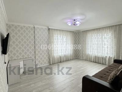 2-бөлмелі пәтер, 65 м², 9/16 қабат ай сайын, Улы дала 71, бағасы: 210 000 〒 в Астане